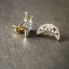 Load image into Gallery viewer, Moonstar Earrings

