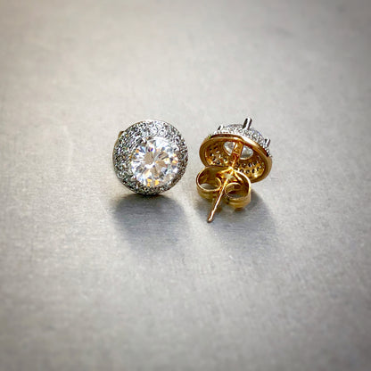 Yass Queen Stud Earrings