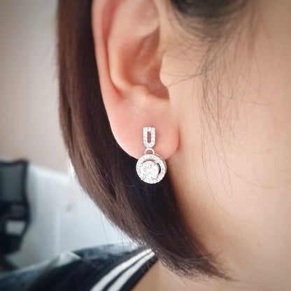 The Classic Dainty Set