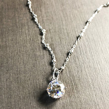 Load image into Gallery viewer, Classic Round Cut Stone Necklace
