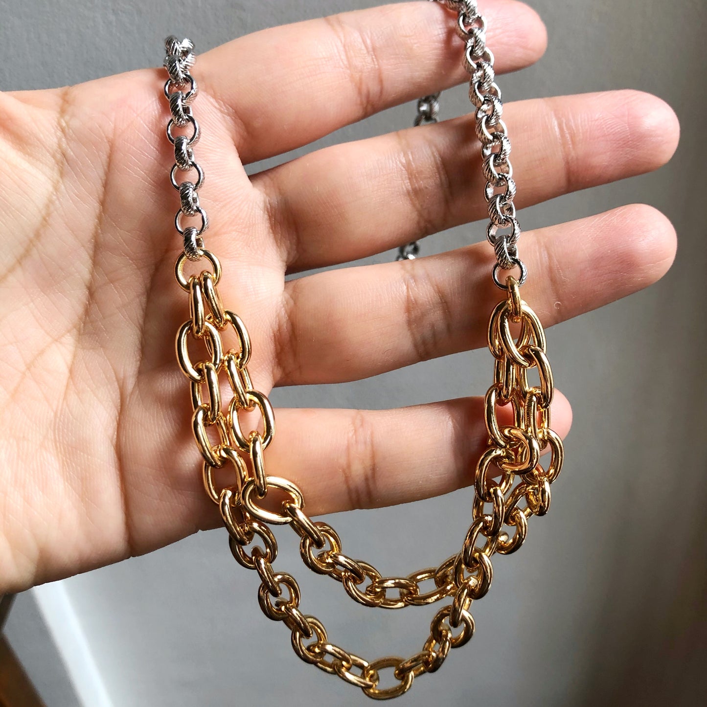 Layered Two-Tone Chunky Links Necklace