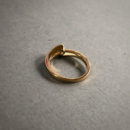 Petite Classic Round Cut Set in Gold Tone