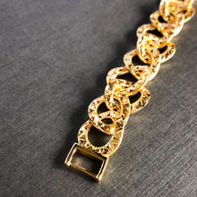 Load image into Gallery viewer, Havana Feel Curling Chain Bracelet
