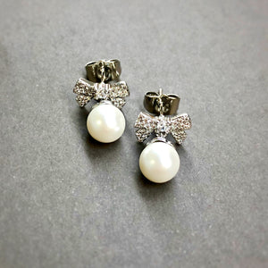 Ribbons & Pearls Drop Earrings