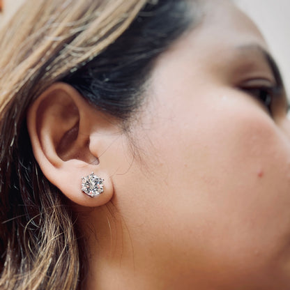 Classic Round Cut Brilliant Zirconia Stud Earrings